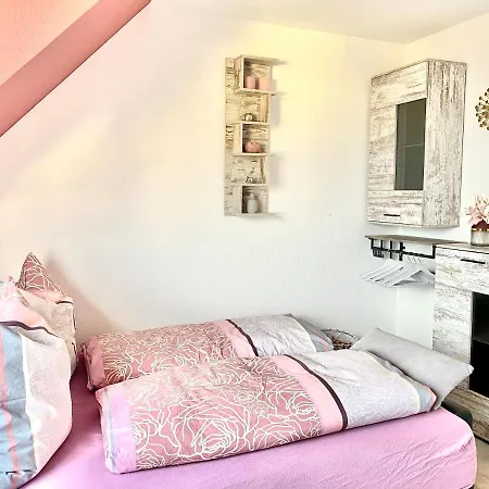 아파트 Cottbus-apartments - Red I Privat I Wifi I Kueche I Balkon *