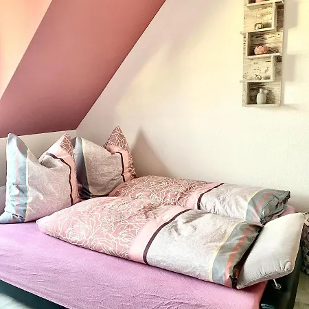 Cottbus-apartments - Red I Privat I Wifi I Kueche I Balkon קוטבוס
