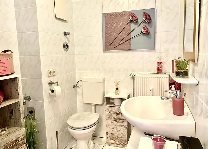 Cottbus-apartments - Red I Privat I Wifi I Kueche I Balkon Cottbus