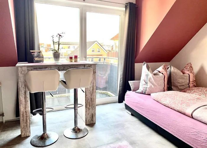 Apartamento Cottbus-apartments - Red I Privat I Wifi I Kueche I Balkon *